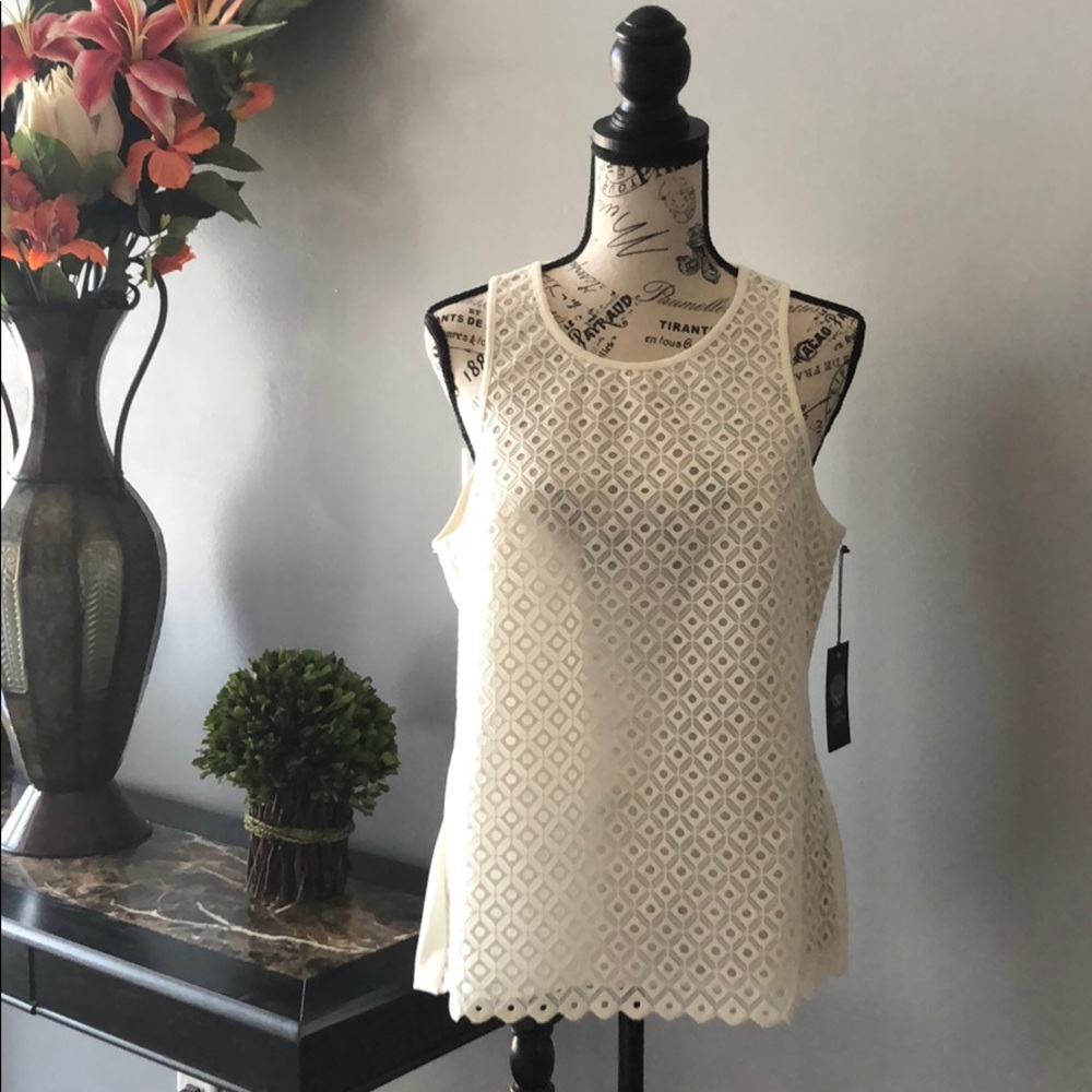 NWT Vincent Camuto top